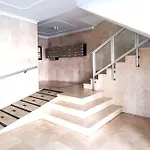 Apartament Modern Two Bedroom In Centre