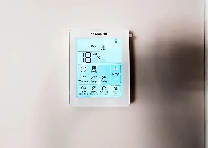 Apartament Modern Two Bedroom In Centre